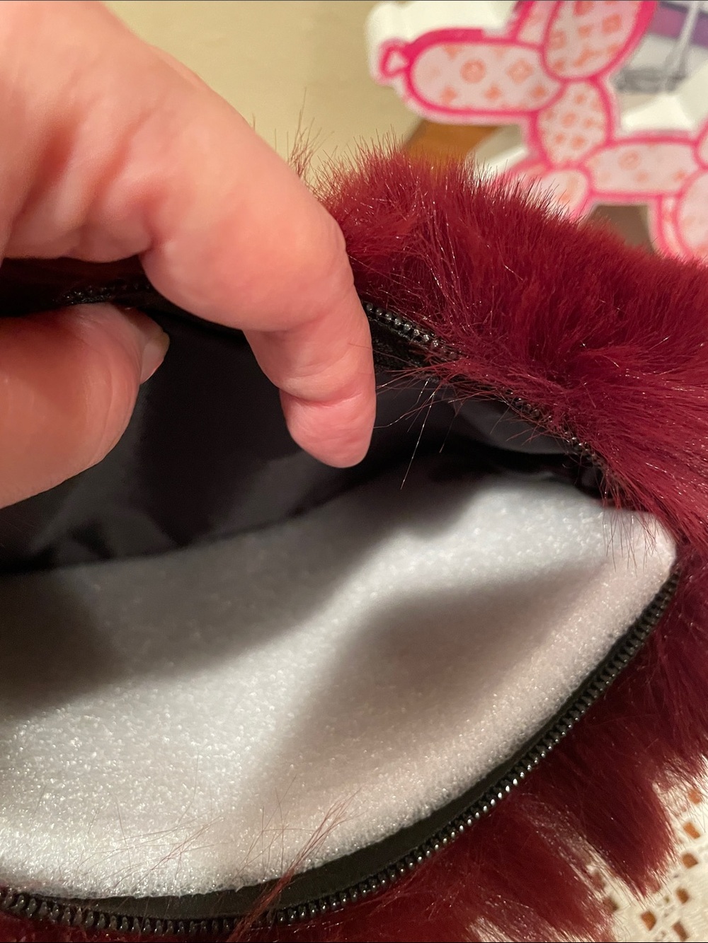 Jane & Berry Burgundy Faux Fur wristlet Bag with Pink Bow Charm - Picture 3 of 4